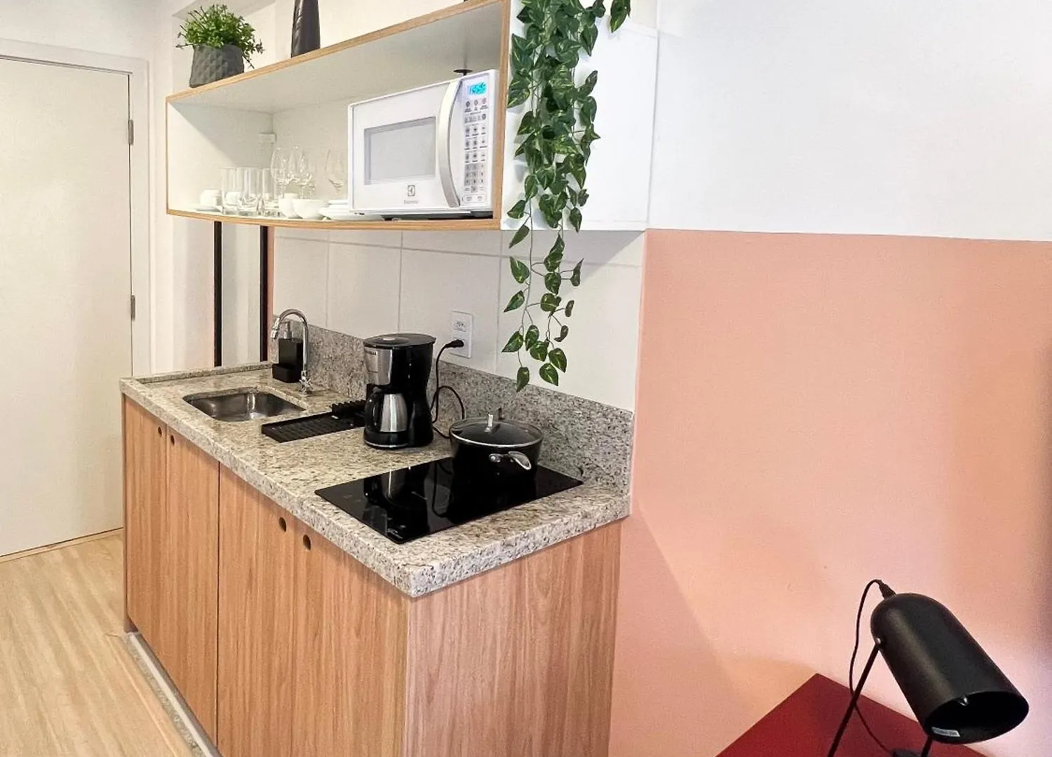 Apartamento Aconchegante 1 Dormitorio A 250M Do Metro - Liberdade, Sao Paulo 0*,