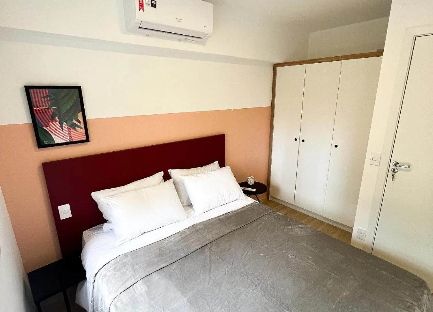 Apartamento Aconchegante 1 Dormitorio A 250M Do Metro - Liberdade, Sao Paulo Apartment