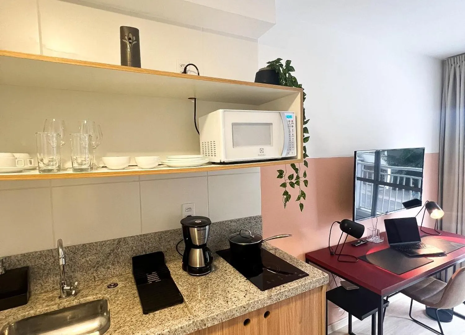 Apartamento Aconchegante 1 Dormitorio A 250M Do Metro - Liberdade, Sao Paulo Apartment